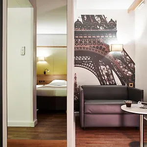 Otel Median Porte De Versailles, Paris