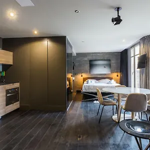Cmg Paris